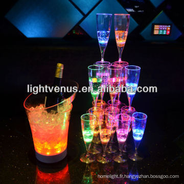 Vente d’usine illuminé liquide active Light up flûte cocktail